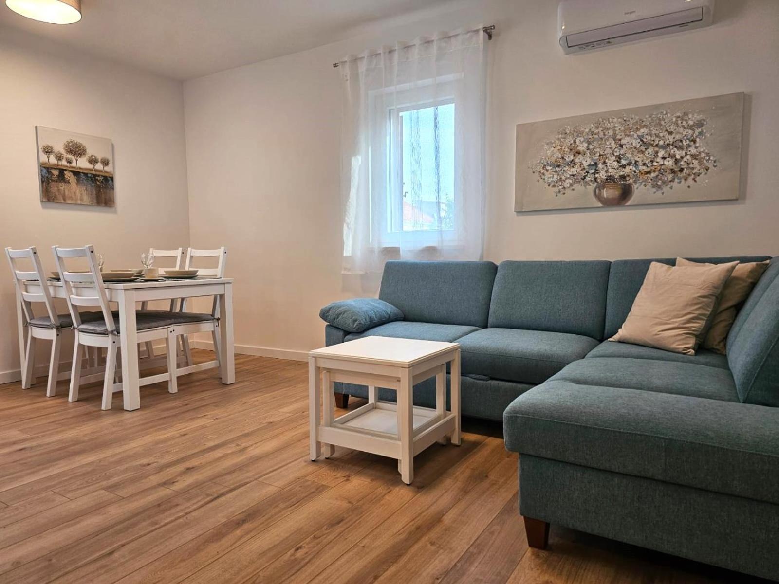 פרימוסטן Apartments Miamare 2 חדר תמונה
