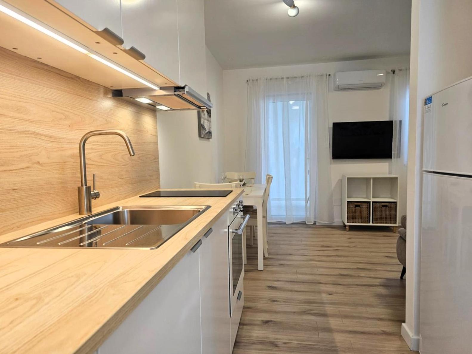 פרימוסטן Apartments Miamare 2 מראה חיצוני תמונה