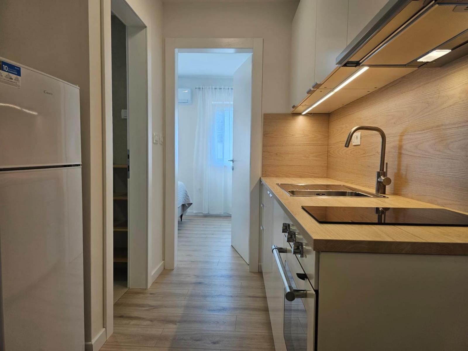 פרימוסטן Apartments Miamare 2 מראה חיצוני תמונה
