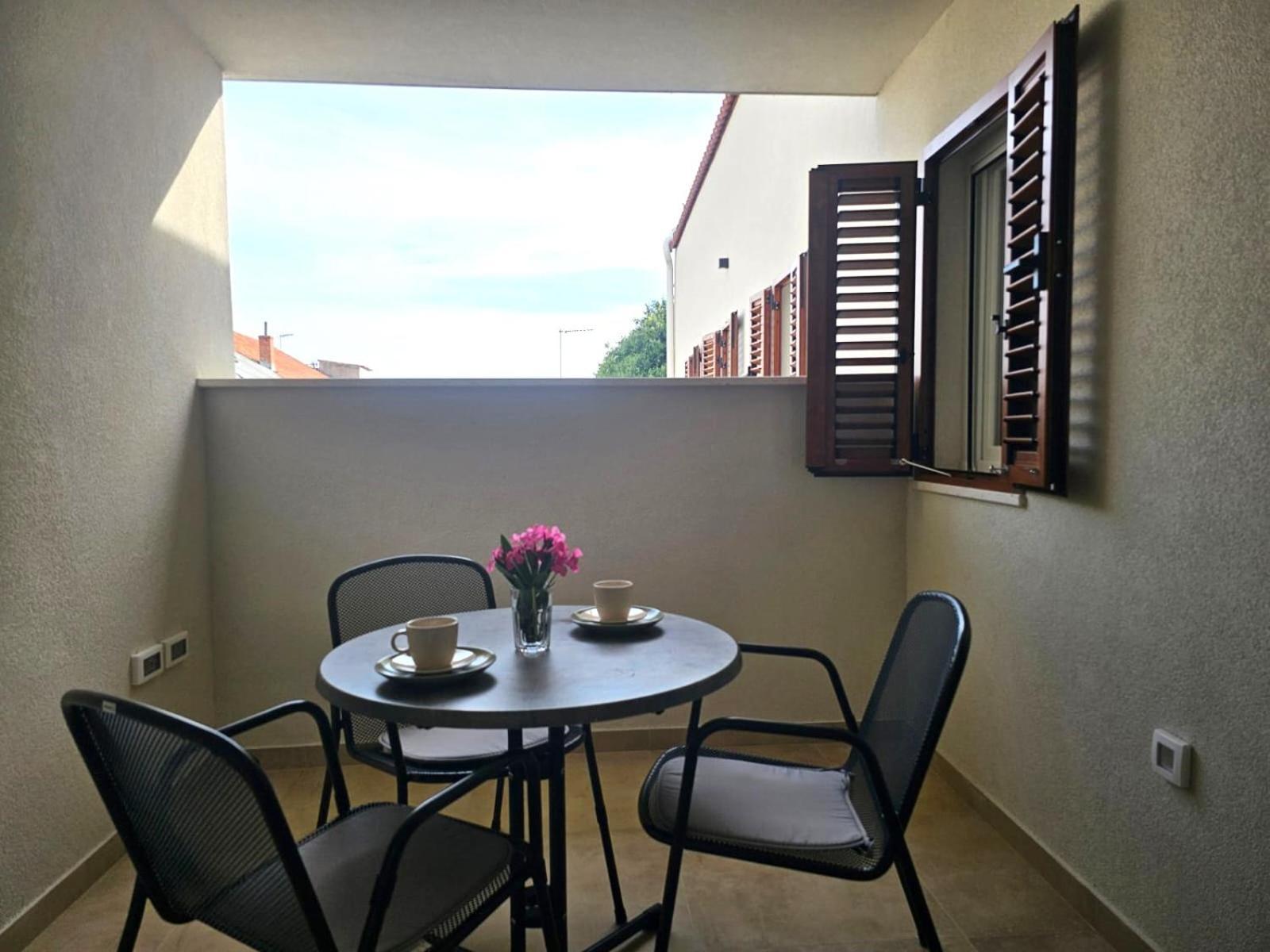 פרימוסטן Apartments Miamare 2 מראה חיצוני תמונה
